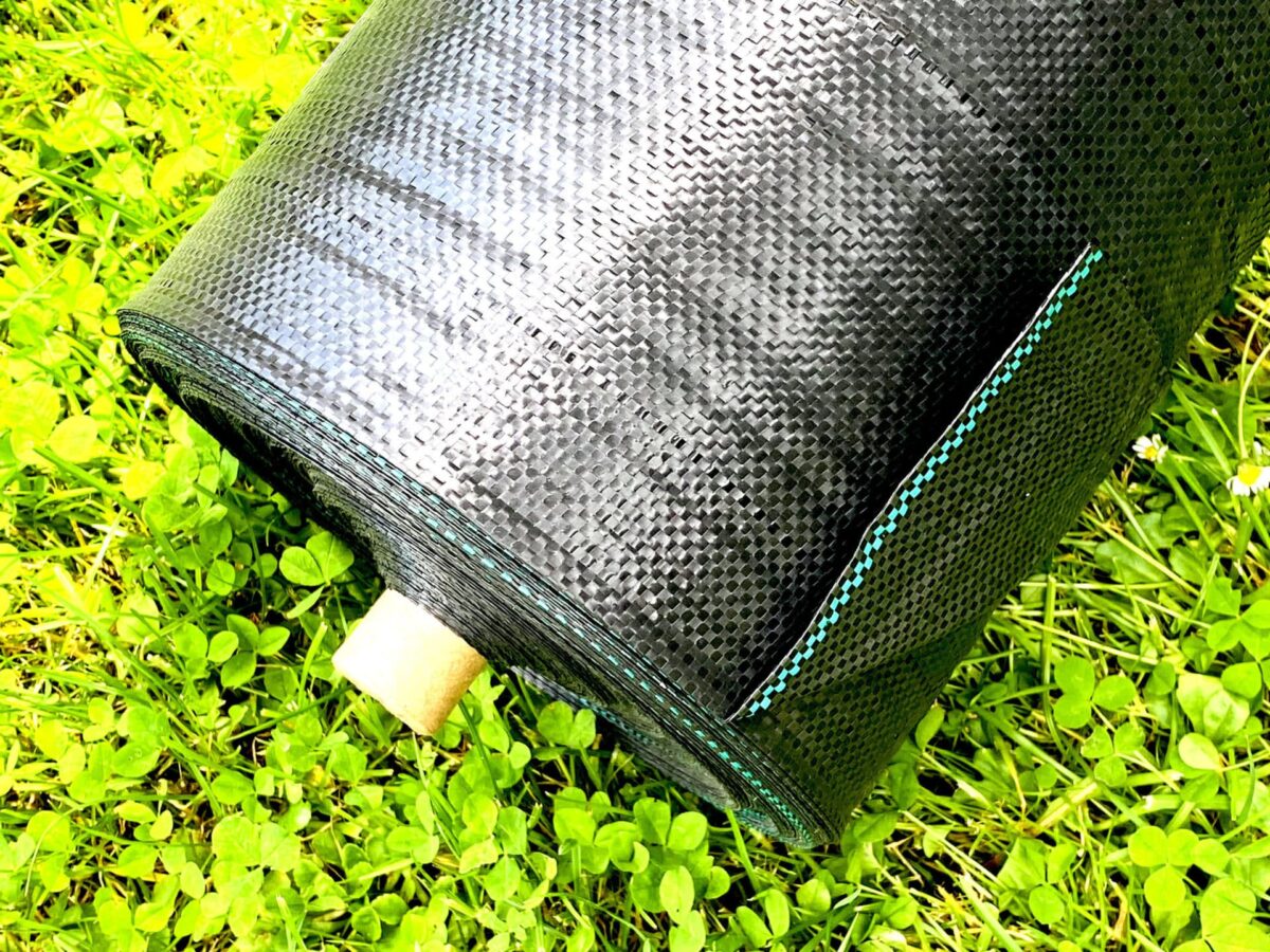 Agrotkanina Czarna 90 g/m² UV Premium 1,1 x 50m SUNRISE – Mata Antychwastowa Ogrodnicza Pod Kamień - obrazek 5
